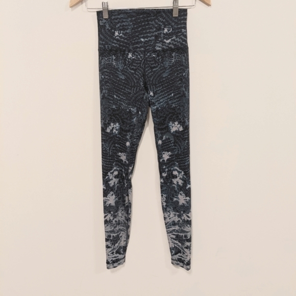 Lululemon Align Pant 28” *Engineered Indigo Lace Starlight Multi Align Pant 4 - Picture 6 of 16